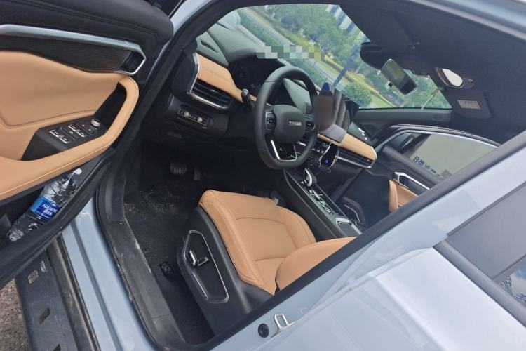 Used Radar Horizon 2025 EM-P Four-Wheel Drive Long-Box Smart Edition Left Front Seat