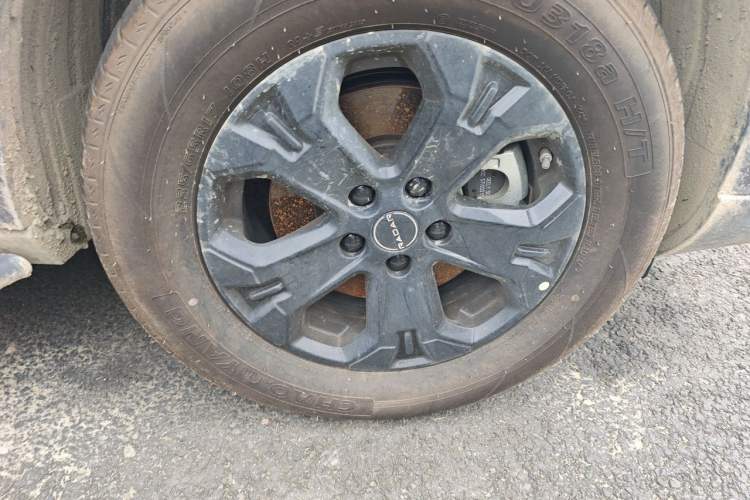 Used Radar Horizon 2025 EM-P Four-Wheel Drive Long-Box Smart Edition Right Front Wheel Hub