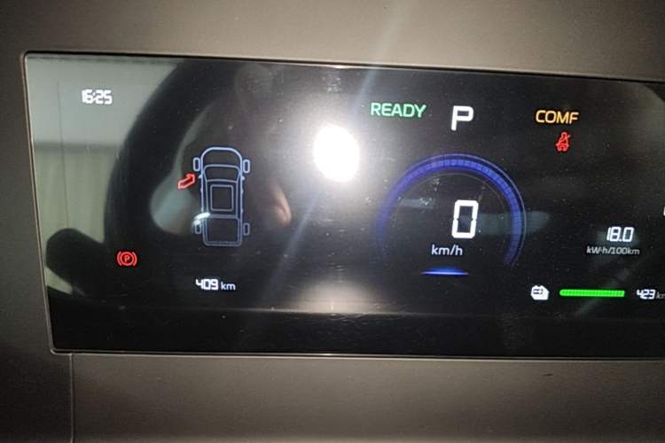 Used Radar King Kong 2025 430 km Two-Wheel Drive Long Bed – Lucky King Instrument Cluster
