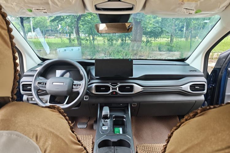 Used Radar King Kong 2025 430 km Two-Wheel Drive Long Bed – Lucky King Interior 3