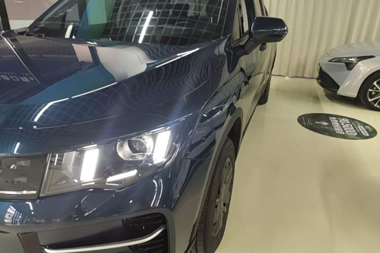 Used Radar King Kong 2025 430 km Two-Wheel Drive Long Bed – Lucky King Left Front Headlight