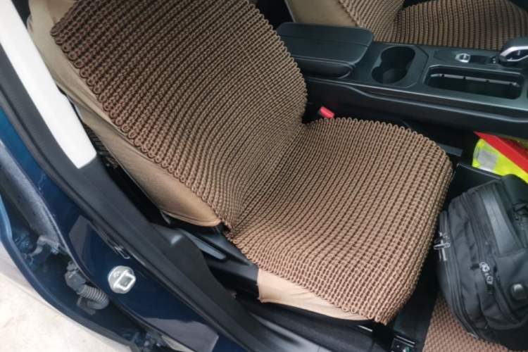Used Radar King Kong 2025 430 km Two-Wheel Drive Long Bed – Lucky King Right Front Seat