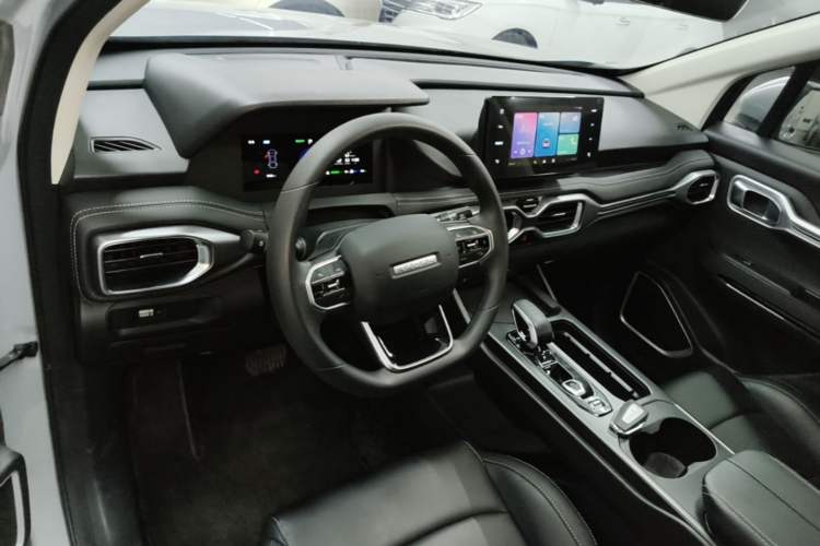 Used Radar King Kong 2025 EM-P Four-Wheel Drive Standard Box – Qianli JinGang Center Console