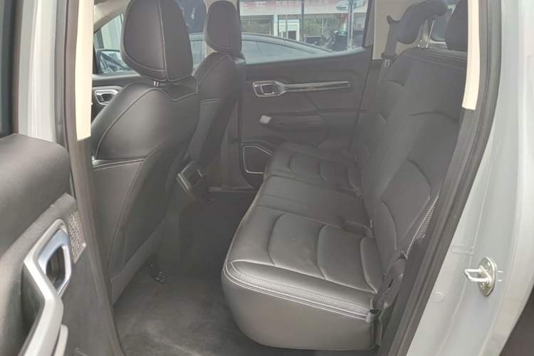 Used Radar King Kong 2025 430 km Two-Wheel Drive Long Bed – Lucky King Left Rear Seat