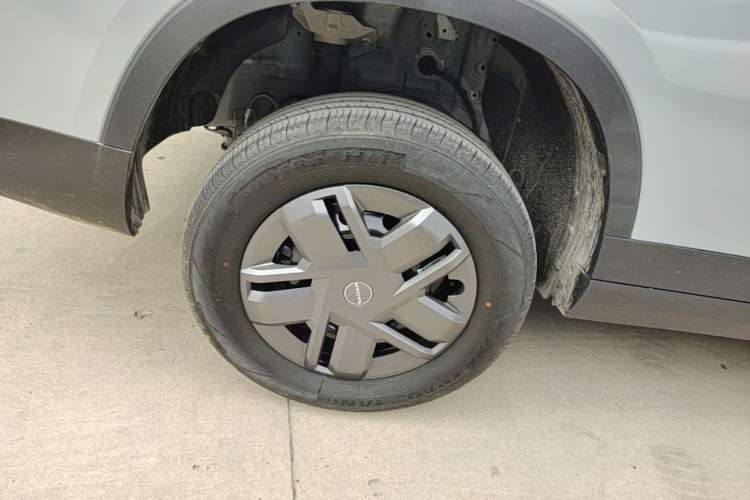 Used Radar King Kong 2025 430 km Two-Wheel Drive Long Bed – Lucky King Right Rear Wheel Hub