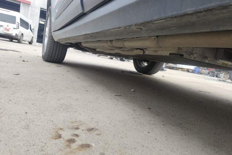 Used Radar King Kong 2025 EM-P Four-Wheel Drive Long-Box "Thousand-Mile Diamond" Chassis Rear Left
