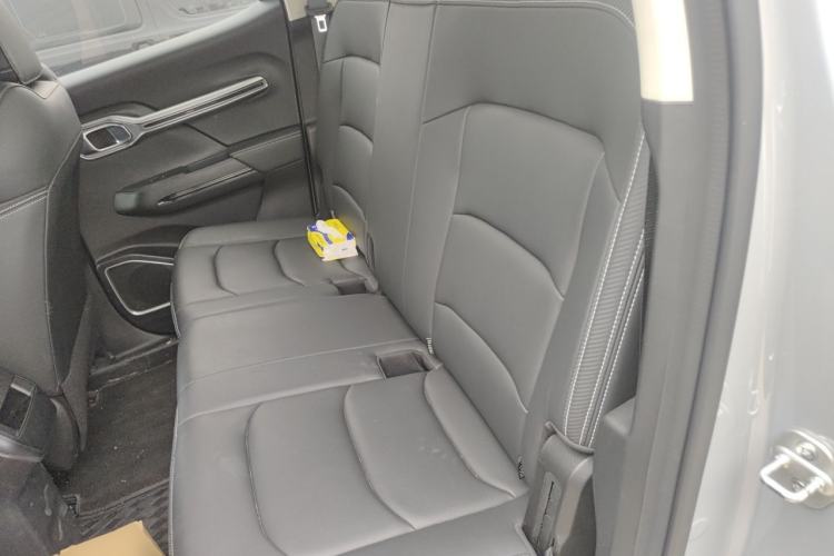 Used Radar King Kong 2025 EM-P Four-Wheel Drive Long-Box "Thousand-Mile Diamond" Left Rear Seat