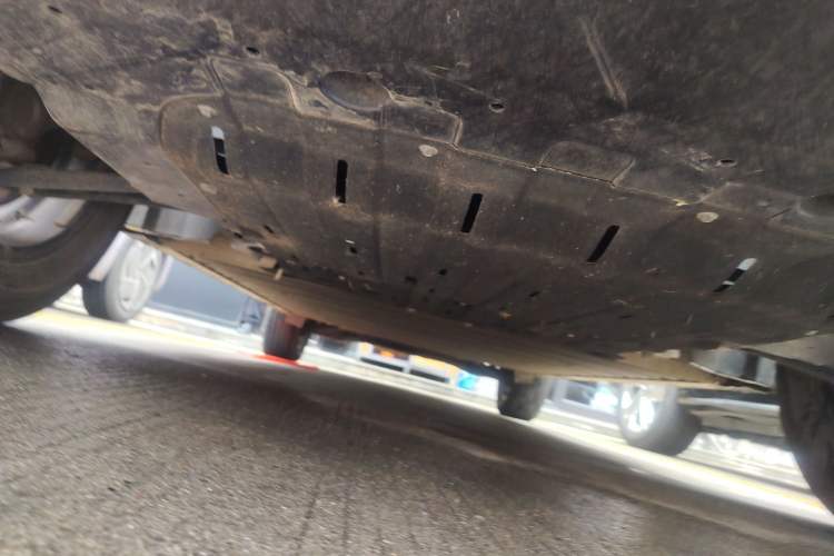 Used Radar King Kong 2025 430 km Two-Wheel Drive Standard Box – Lucky King Chassis Front