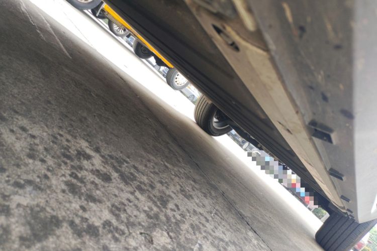 Used Radar King Kong 2025 430 km Two-Wheel Drive Standard Box – Lucky King Chassis Front Left