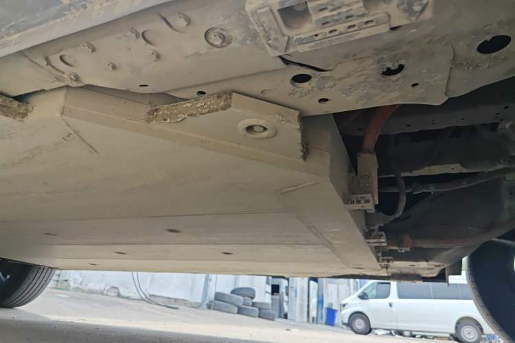 Used Radar King Kong 2025 460 km All-Wheel Drive Long-Box Version – Mighty King Kong Chassis Rear Left