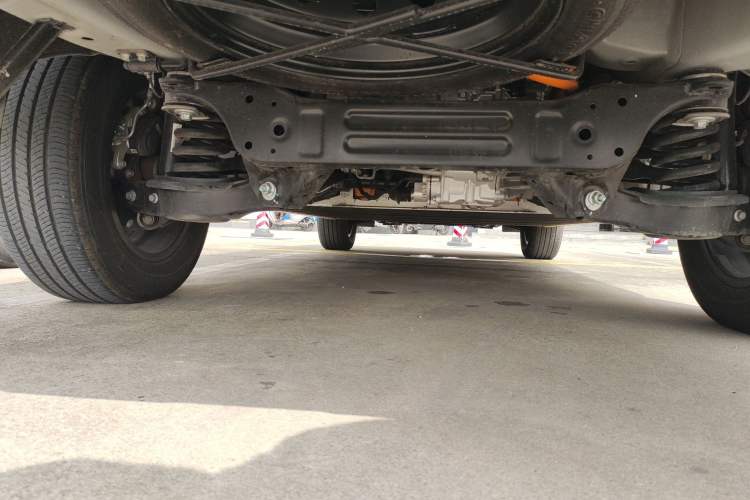 Used Radar King Kong 2025 430 km Two-Wheel Drive Standard Box – Lucky King Chassis Rear