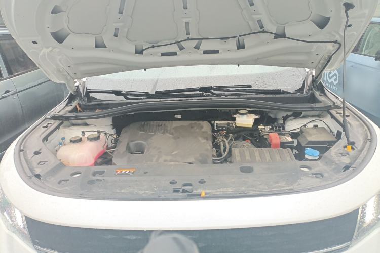 Used Radar King Kong 2025 PHEV All-Wheel-Drive Extended-Range “Thousand-Mile Diamond” Electric Hybrid PLUS Edition Engine Bay