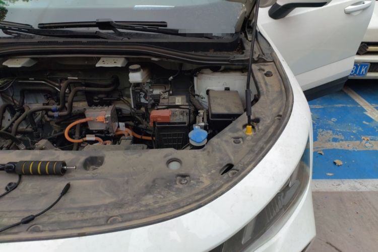Used Radar King Kong 2025 430 km Two-Wheel Drive Standard Box – Lucky King Engine Bay Left