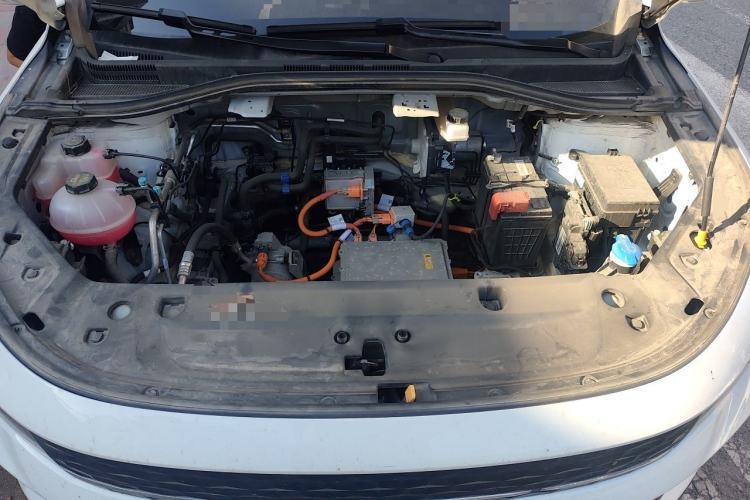 Used Radar King Kong 2025 430 km Two-Wheel Drive Long Bed – Lucky King Engine Bay