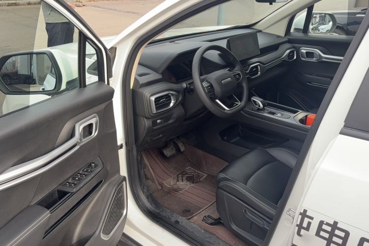 Used Radar King Kong 2025 430 km Two-Wheel Drive Long Bed – Lucky King Interior 2