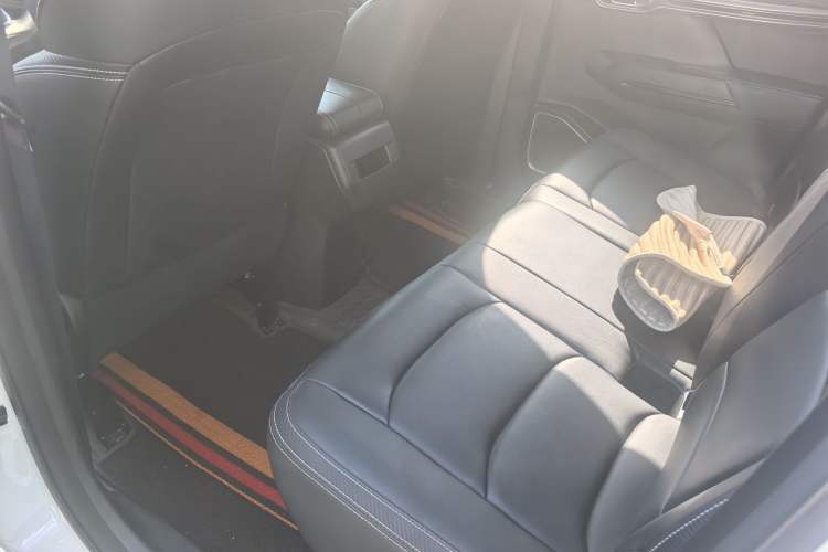 Used Radar King Kong 2025 460 km Four-Wheel Drive Standard Box – Da Li Jin Gang Interior 3