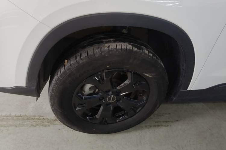 Used Radar King Kong 2025 460 km All-Wheel Drive Long-Box Version – Mighty King Kong Left Front Wheel Hub