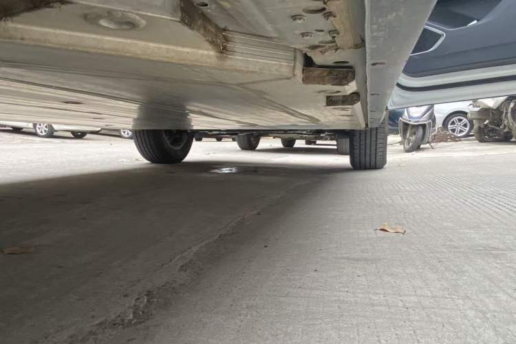 Used Radar King Kong 2025 460 km All-Wheel Drive Long-Box Version – Mighty King Kong Right Side Sill