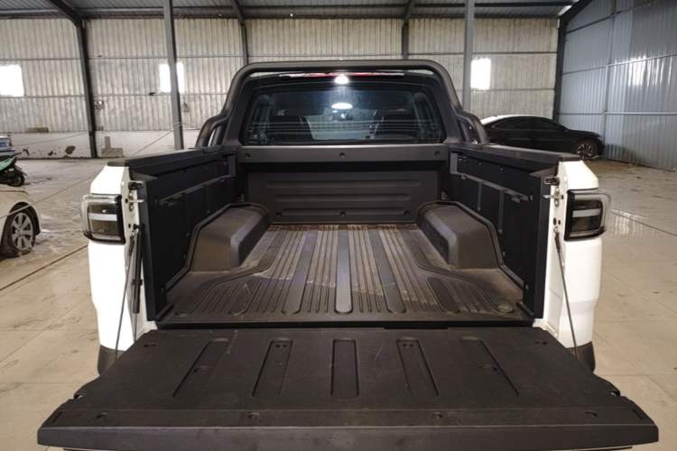 Used Radar King Kong 2025 EM-P Four-Wheel Drive Long-Box "Thousand-Mile Diamond" Trunk