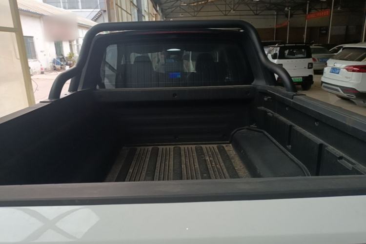 Used Radar King Kong 2025 PHEV All-Wheel-Drive Extended-Range “Thousand-Mile Diamond” Electric Hybrid PLUS Edition Trunk