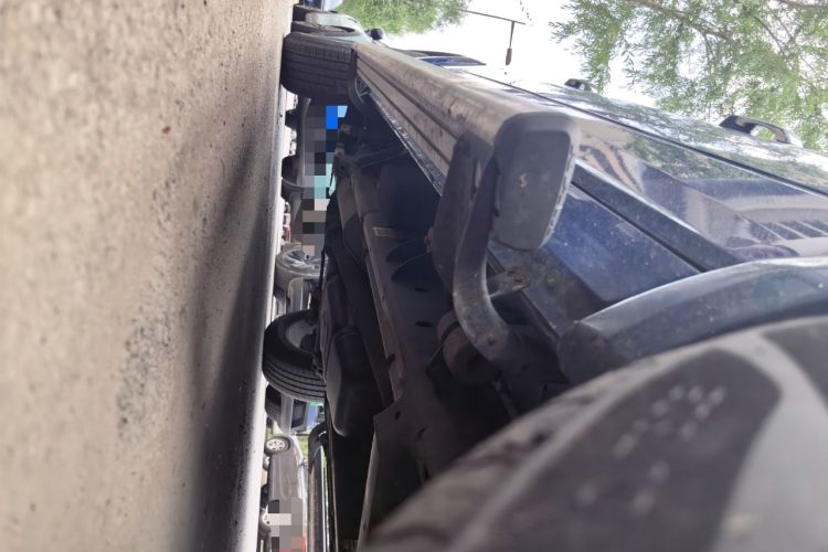 Used RAM Trucks  Chassis Front Right
