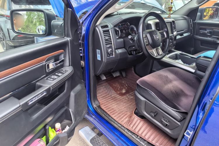 Used RAM Trucks  Driver Seat