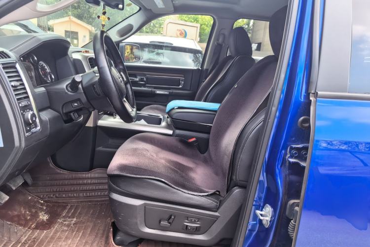 Used RAM Trucks  Left Front Seat