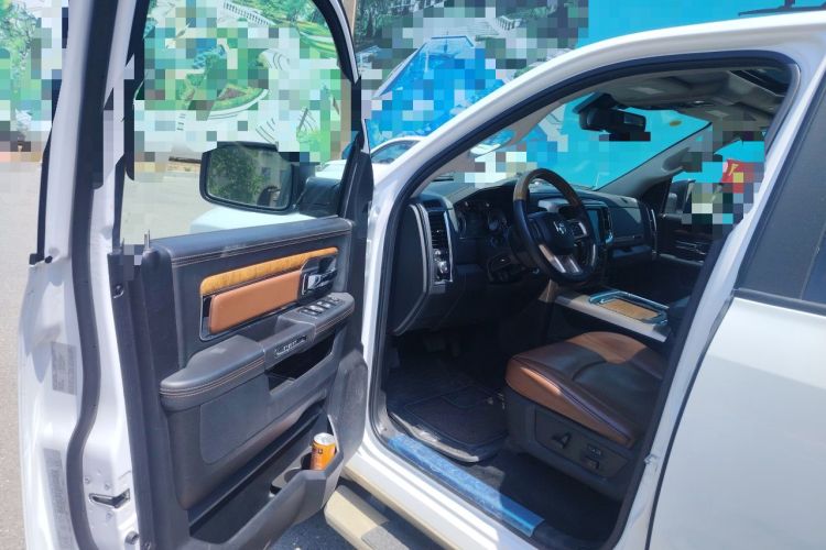 Used RAM Trucks  Driver Seat