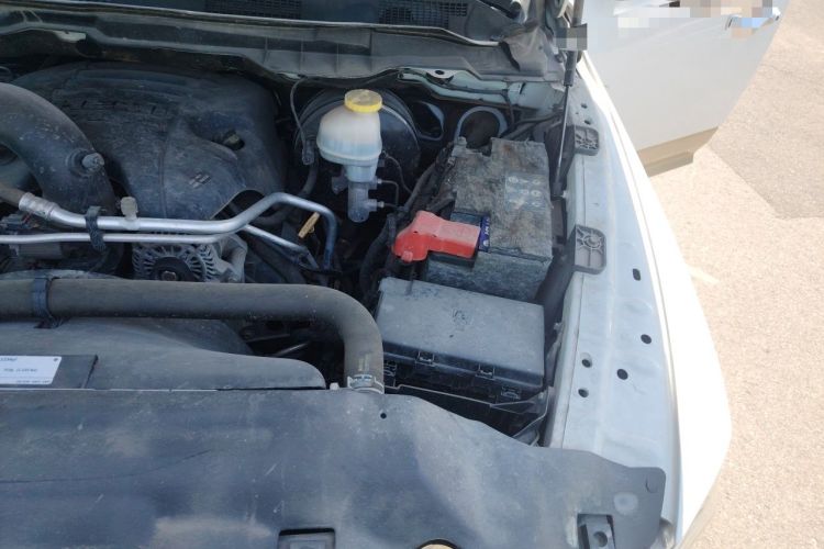 Used RAM Trucks  Engine Bay Left