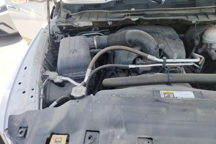 Used RAM Trucks  Engine Bay Right
