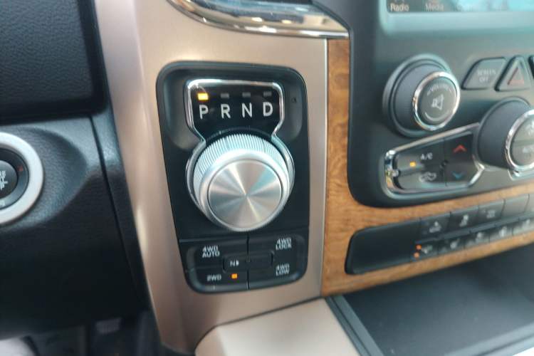 Used RAM Trucks  Gear Lever
