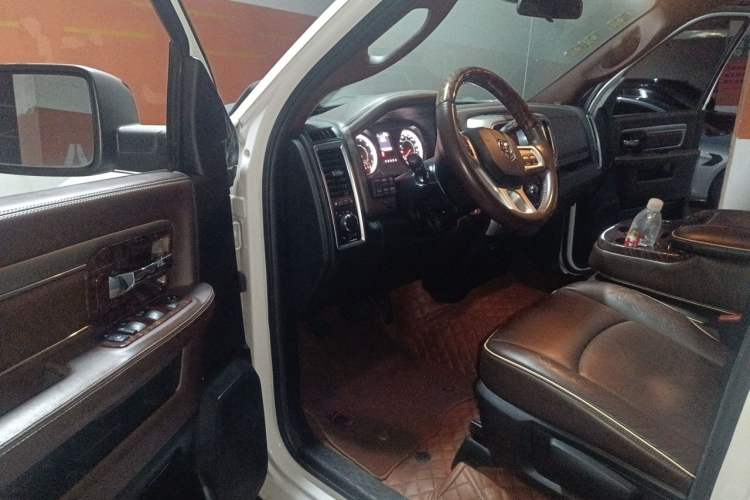 Used RAM Trucks  Driver Seat