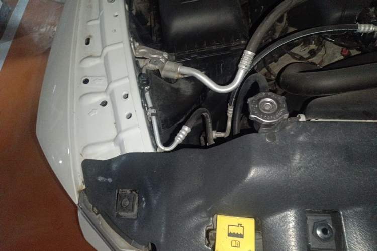 Used RAM Trucks  Engine Bay Right