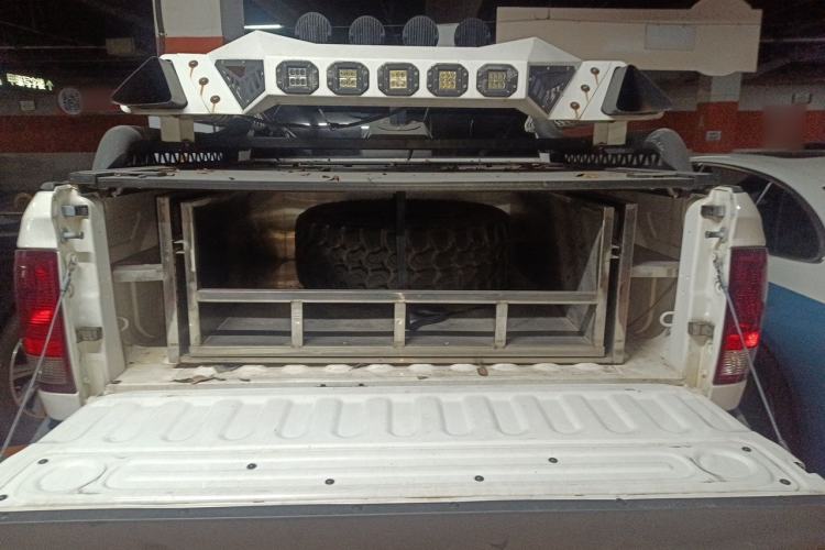 Used RAM Trucks  Trunk