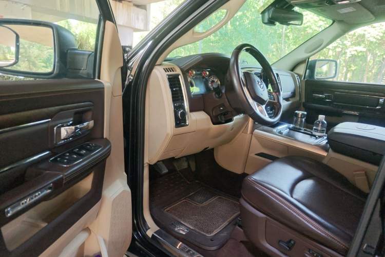 Used RAM Trucks  Driver Seat