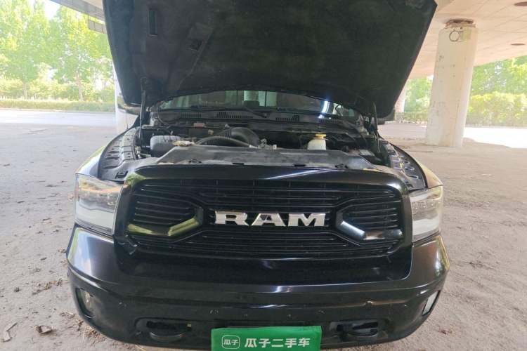 Used RAM Trucks  Engine Bay
