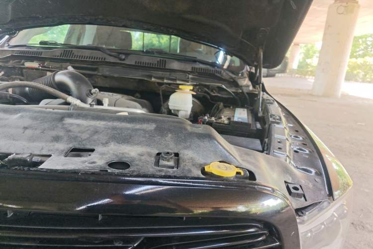 Used RAM Trucks  Engine Bay Left