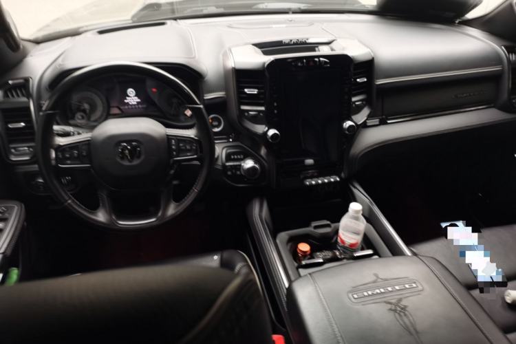 Used RAM Trucks  Center Console