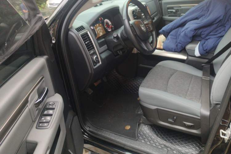 Used RAM Trucks  Driver Seat