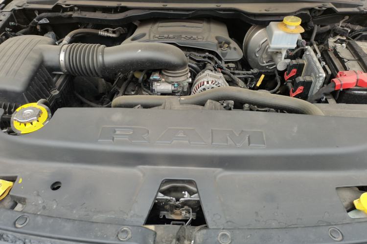 Used RAM Trucks  Engine Bay