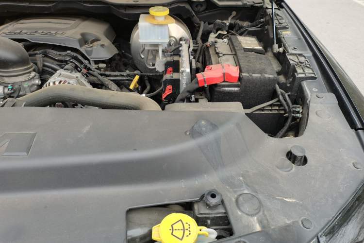 Used RAM Trucks  Engine Bay Left