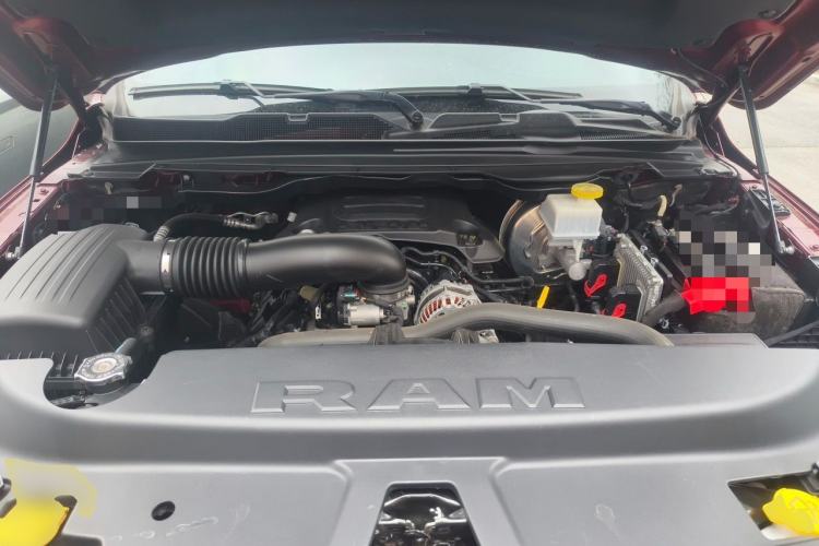 Used RAM Trucks  Engine Bay