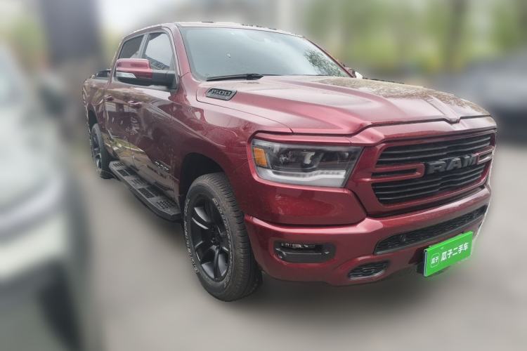 Used RAM Trucks  Front Right 45 Deg