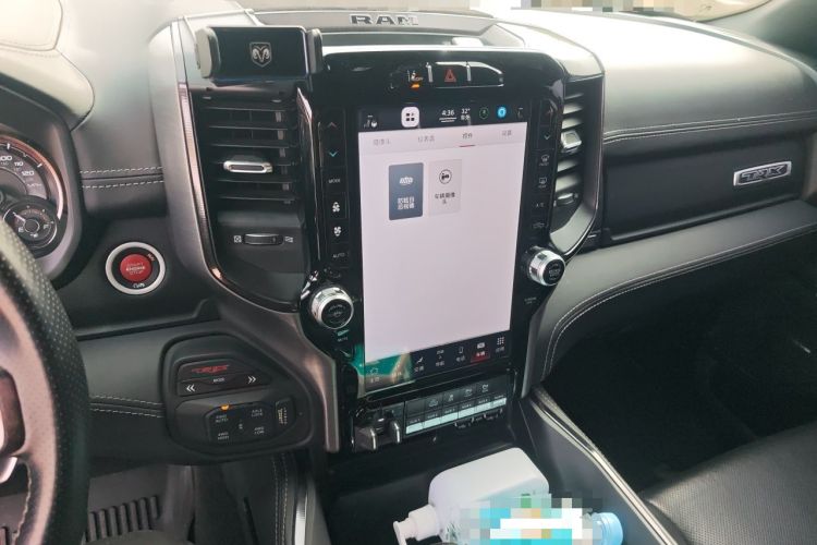 Used RAM Trucks  Audio And AC Panel