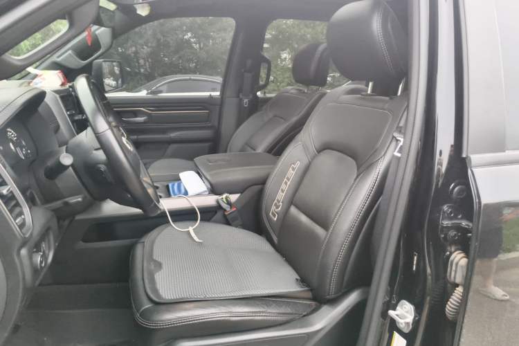 Used RAM Trucks  Left Front Seat