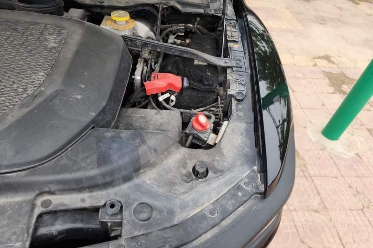 Used RAM Trucks  Engine Bay Left