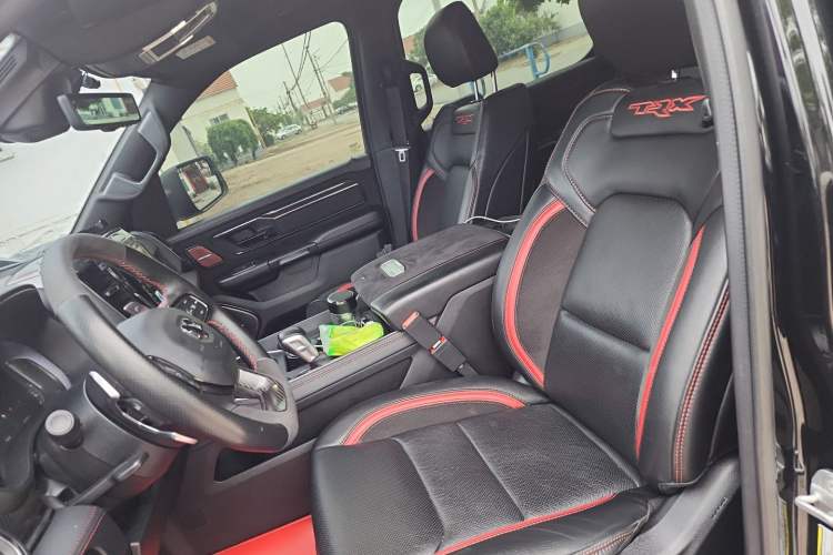 Used RAM Trucks  Left Front Seat