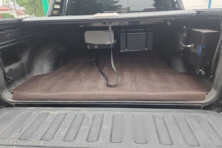 Used RAM Trucks  Trunk
