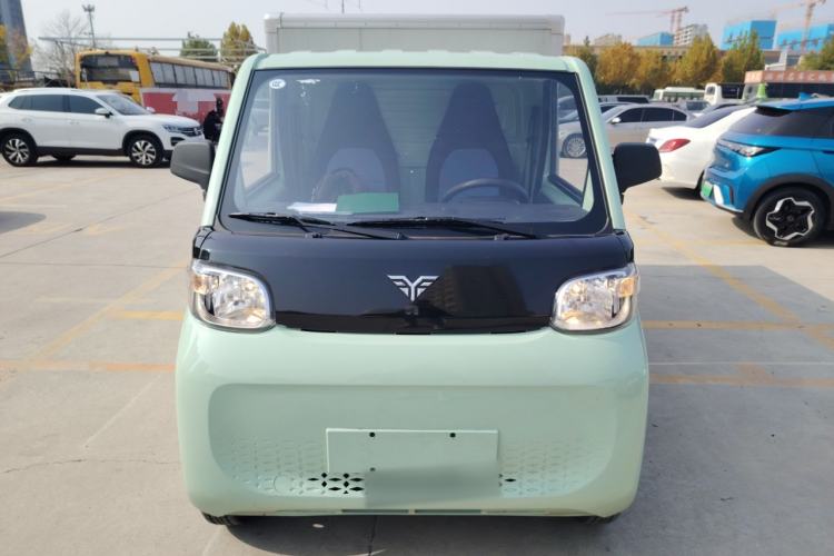 Used REACH MINI Truck 2023 120km Long Wheelbase Van-Type Striving Edition Front