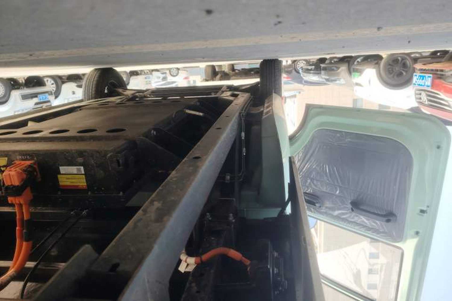 Used REACH MINI Truck 2023 120km Long Wheelbase Van-Type Striving Edition Left Side Sill